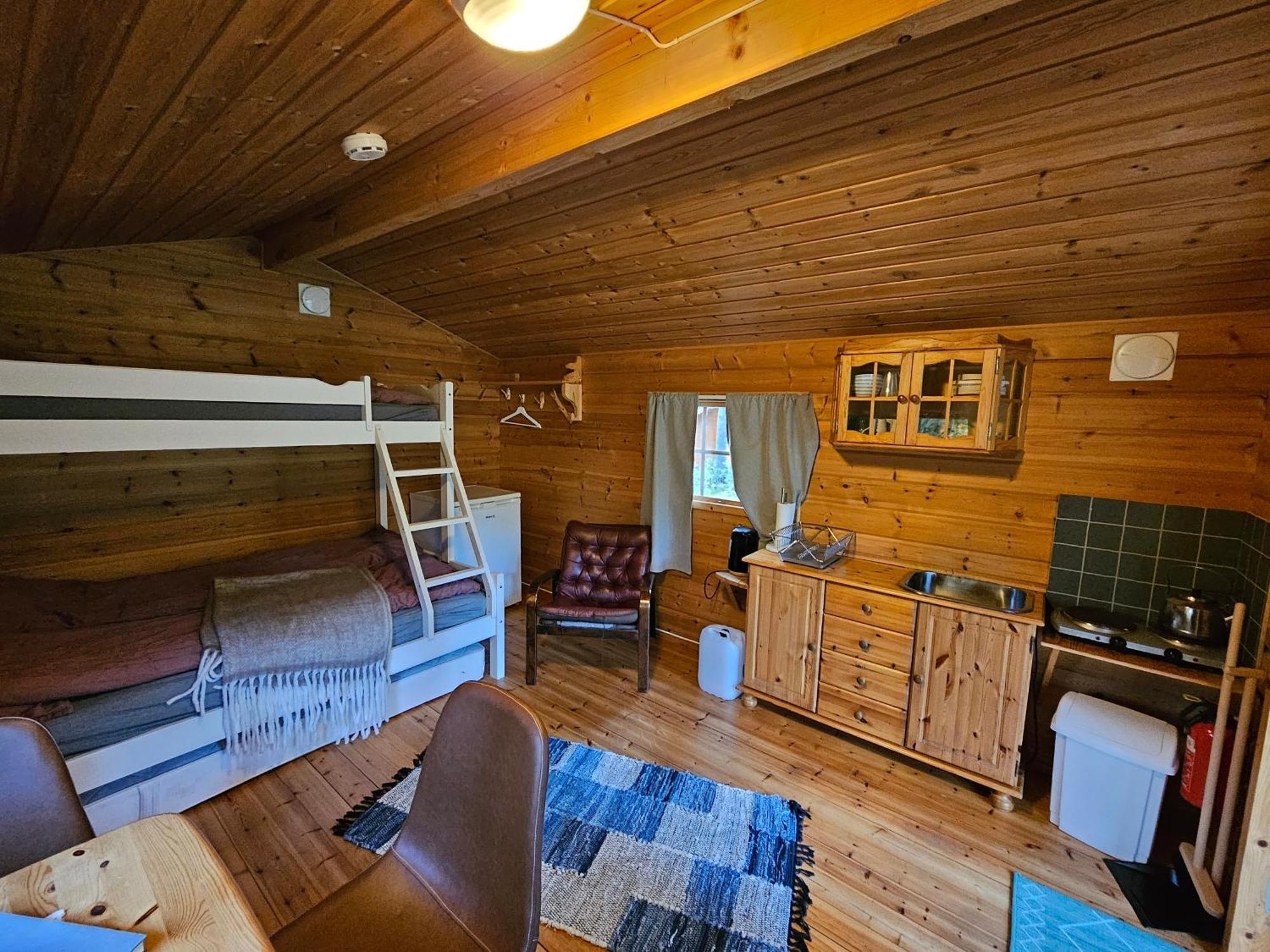 Torfoss Gard, Hytte Utleie, Campingvogn Og Bobil Plasser Potka المظهر الخارجي الصورة